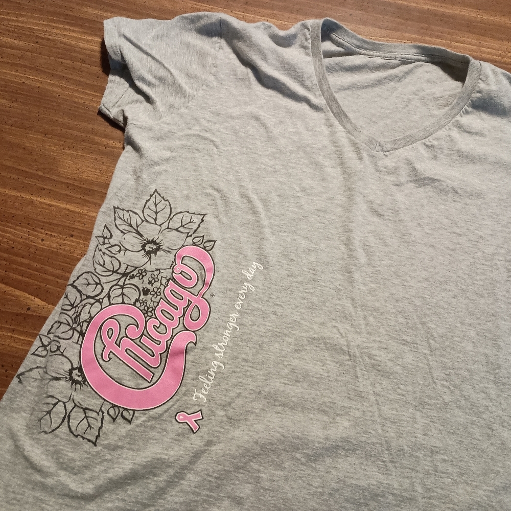 CHICAGO T-SHIRT - Women's XL / Breast Cancer Awareness music rock band tee shirt